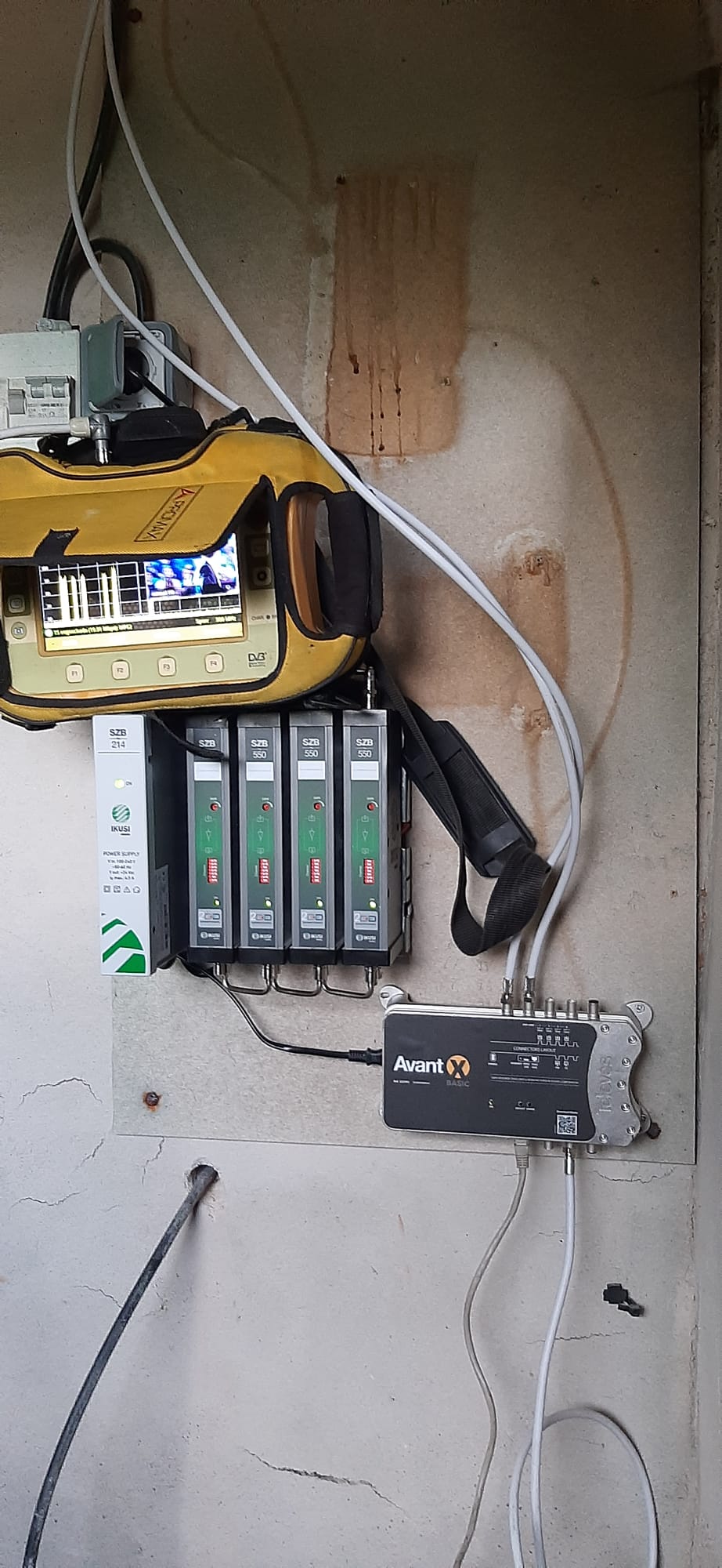 Instalación técnica de antena